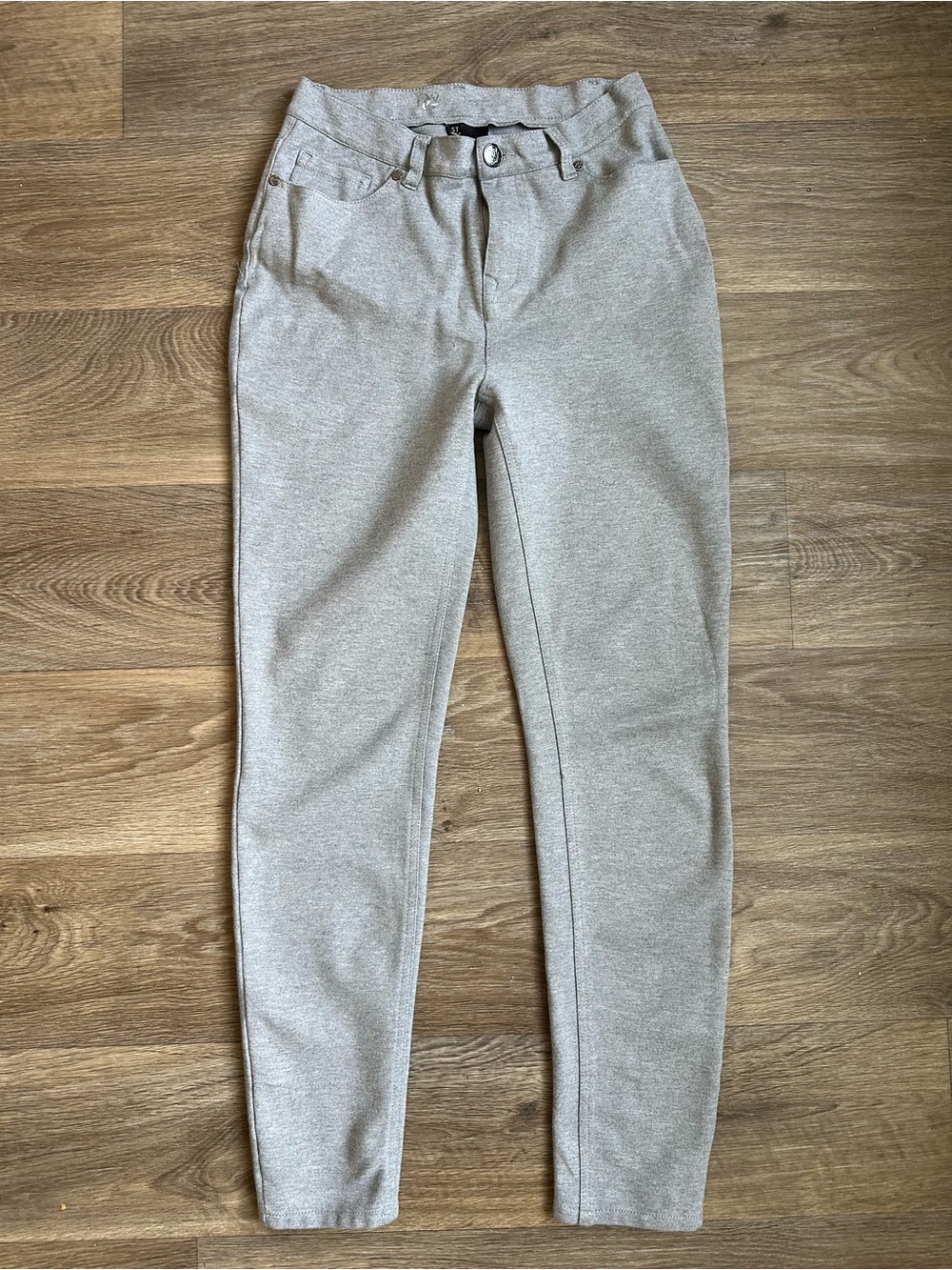 DG2 by Diane Gilman Grey Rayon Blend Pants‎ Size Small Tall (ST) Jogger Casual